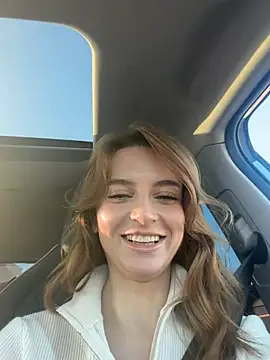 Snapshot of -AngelAri- chatting on February 1, 2026, 9:08 am -AngelAri- online show from February 1, 2026, 9:08 am