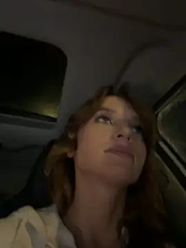 Snapshot of -AngelAri- chatting on February 14, 2026, 9:11 pm -AngelAri- online show from February 14, 2026, 9:11 pm