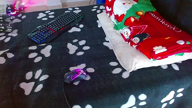 jaramilloali online show from November 14, 2025, 9:57 pm