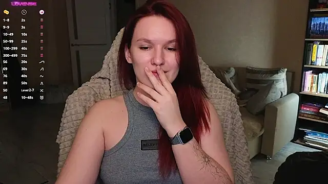 Snapshot of Val_lava chatting on February 3, 2026, 8:03 pm Val lava online show from February 3, 2026, 8:03 pm