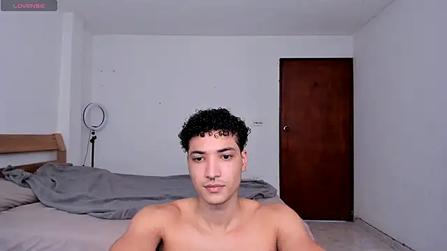 Snapshot of MitchellXD chatting on December 23, 2024, 9:08 pm MitchellXD online show from December 23, 2024, 9:08 pm