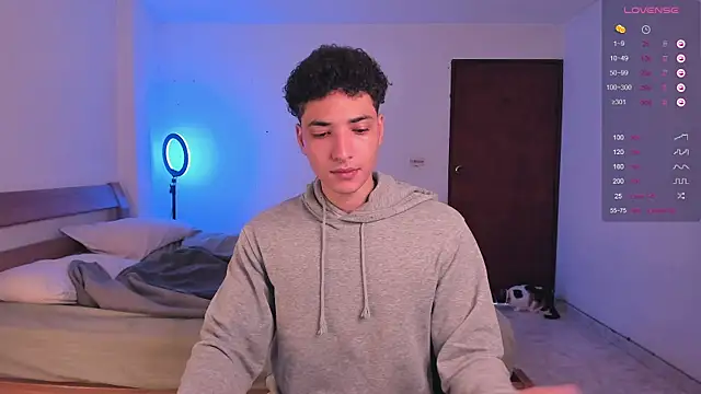 Snapshot of MitchellXD chatting on March 14, 2025, 2:52 pm MitchellXD online show from March 14, 2025, 2:52 pm