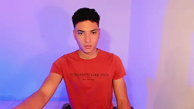 Snapshot of MitchellXD chatting on September 25, 2025, 6:11 pm MitchellXD online show from September 25, 2025, 6:11 pm