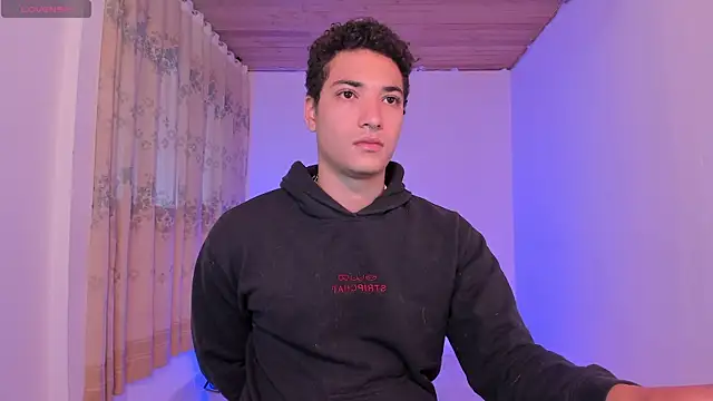 Snapshot of MitchellXD chatting on February 13, 2026, 2:02 pm MitchellXD online show from February 13, 2026, 2:02 pm