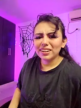 Snapshot of mary_diaz1 chatting on October 20, 2025, 8:20 pm mary diaz1 online show from October 20, 2025, 8:20 pm