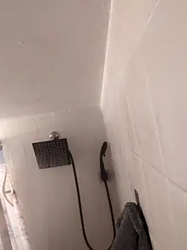 Snapshot of JadaSkyy chatting on December 1, 2025, 5:07 pm JadaSkyy online show from December 1, 2025, 5:07 pm