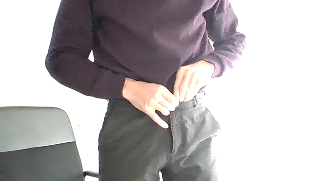 vargas90 online show from November 12, 2025, 11:43 am