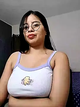 charlotte moineau online show from December 14, 2024, 8:18 pm