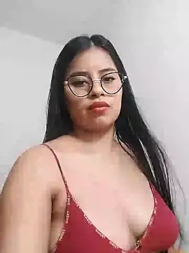 charlotte moineau online show from January 14, 2025, 1:36 am