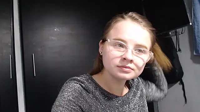 HellenMiyer1111 online show from February 15, 2025, 12:04 am