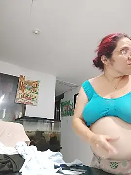 karlythothxh online show from May 16, 2026, 12:07 am