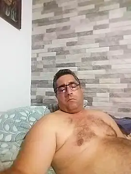 ADRIAN ADI40 online show from May 5, 2026, 6:38 pm