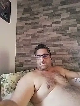 ADRIAN ADI40 online show from May 14, 2026, 6:42 am