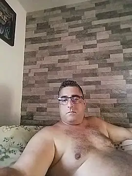 ADRIAN ADI40 online show from May 27, 2026, 4:53 am