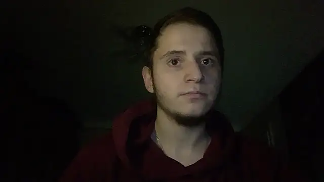 Snapshot of sweaticeboy chatting on December 15, 2025, 4:22 pm sweaticeboy online show from December 15, 2025, 4:22 pm