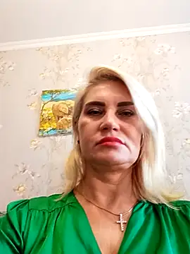 Snapshot of JennyOMay chatting on September 26, 2025, 3:10 am JennyOMay online show from September 26, 2025, 3:10 am