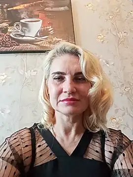 JennyOMay online show from May 13, 2026, 3:26 am