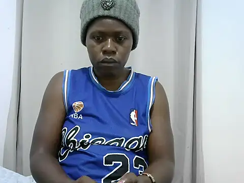 Snapshot of ebony_medline chatting on November 18, 2025, 6:12 pm ebony medline online show from November 18, 2025, 6:12 pm