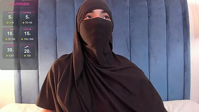 Snapshot of radiagazali chatting on March 12, 2025, 10:39 pm radiagazali online show from March 12, 2025, 10:39 pm