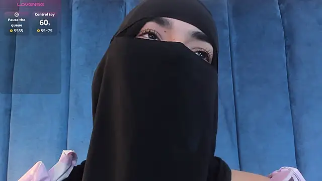 Snapshot of radiagazali chatting on September 18, 2025, 6:32 pm radiagazali online show from September 18, 2025, 6:32 pm