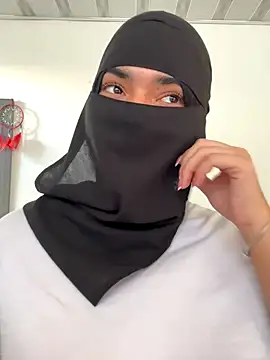 Snapshot of radiagazali chatting on November 4, 2025, 6:40 pm radiagazali online show from November 4, 2025, 6:40 pm