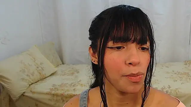 Snapshot of Liz_Galactic chatting on December 16, 2025, 7:41 pm Liz Galactic online show from December 16, 2025, 7:41 pm