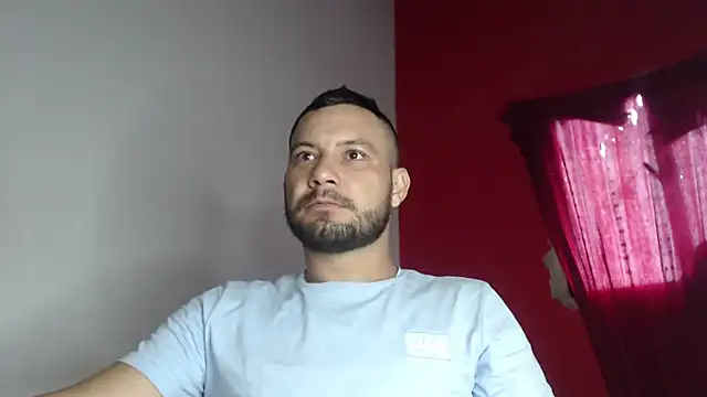 Snapshot of body_x29 chatting on March 9, 2025, 11:36 am body x29 online show from March 9, 2025, 11:36 am