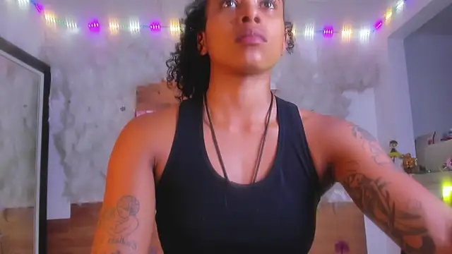 kelly thomson online show from March 21, 2025, 1:02 am