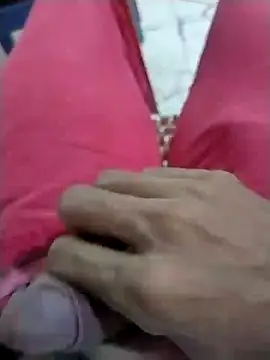 Snapshot of Lachuchaenlacara1988 chatting on February 3, 2025, 3:09 am Lachuchaenlacara1988 online show from February 3, 2025, 3:09 am