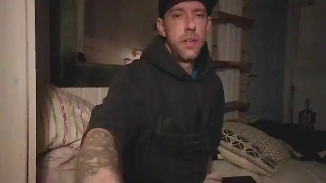 Stock-Holmes online show from April 2, 2026, 11:35 pm