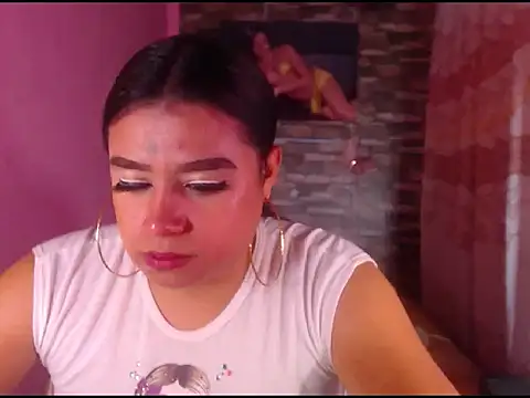 Snapshot of katrinawillff chatting on November 15, 2025, 6:15 pm katrinawillff online show from November 15, 2025, 6:15 pm