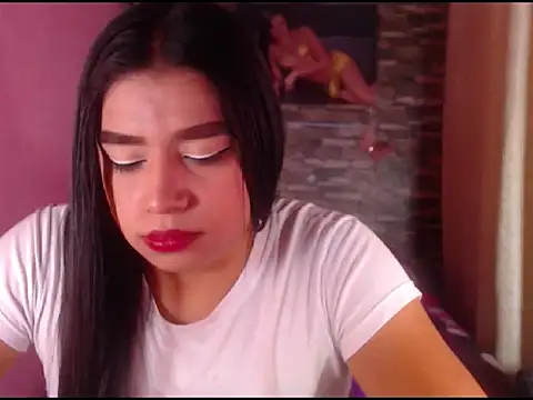 Snapshot of katrinawillff chatting on January 7, 2026, 3:58 pm katrinawillff online show from January 7, 2026, 3:58 pm