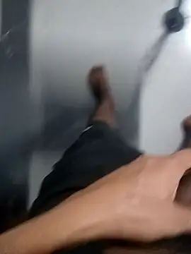 Snapshot of Aayankhan99 chatting on November 3, 2025, 7:48 pm Aayankhan99 online show from November 3, 2025, 7:48 pm