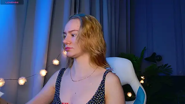 Ramona    online show from December 23, 2025, 6:11 am