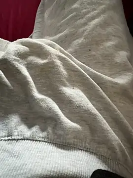 Snapshot of j1991j chatting on March 21, 2026, 8:19 am j1991j online show from March 21, 2026, 8:19 am