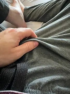 Snapshot of j1991j chatting on April 10, 2026, 1:16 pm j1991j online show from April 10, 2026, 1:16 pm