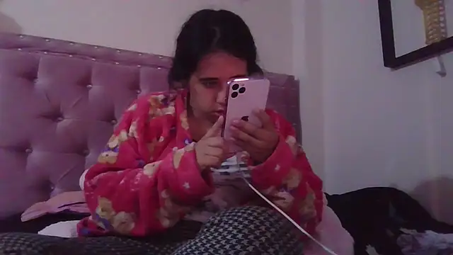 Snapshot of annarose19 chatting on March 19, 2025, 2:05 am annarose19 online show from March 19, 2025, 2:05 am