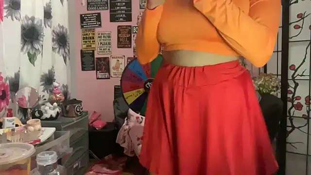 Snapshot of latinacubana chatting on February 2, 2025, 3:10 am latinacubana online show from February 2, 2025, 3:10 am