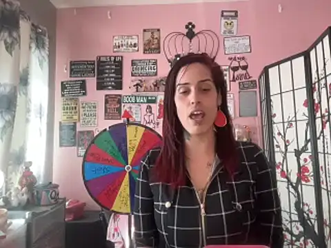 Snapshot of latinacubana chatting on March 12, 2025, 4:24 pm latinacubana online show from March 12, 2025, 4:24 pm