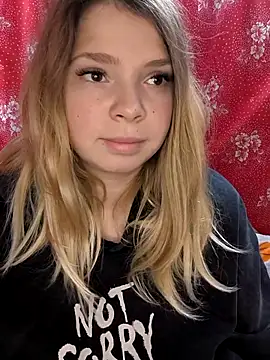 Zuli Kiska online show from November 8, 2025, 11:43 am