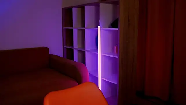 ItsAlisia online show from October 15, 2025, 12:38 pm