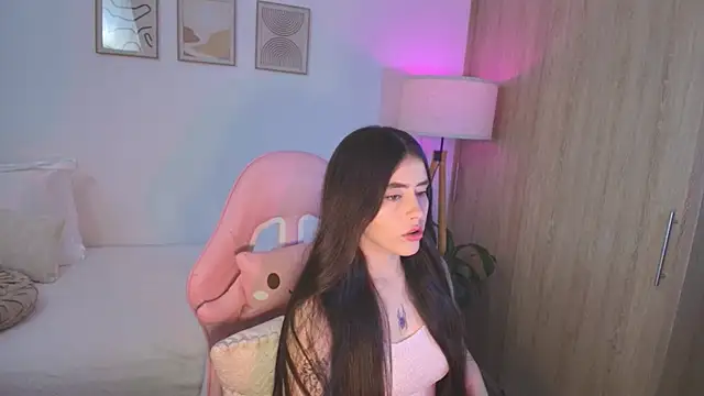 Snapshot of iriswest_ chatting on September 29, 2025, 12:38 am iriswest online show from September 29, 2025, 12:38 am