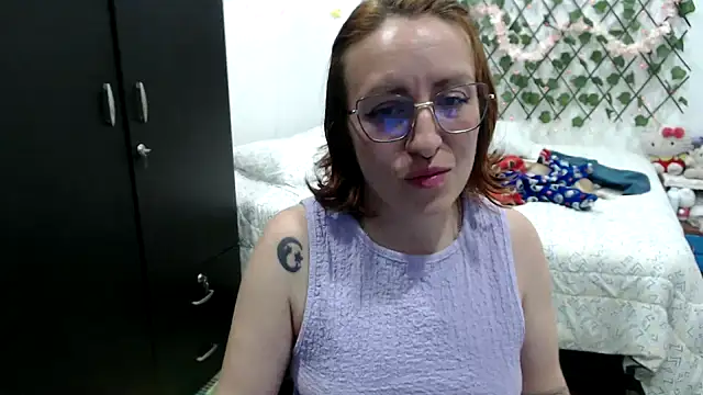 Snapshot of kittykalor09 chatting on February 7, 2026, 3:21 am kittykalor09 online show from February 7, 2026, 3:21 am