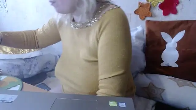 QueenLana online show from February 15, 2025, 8:11 am