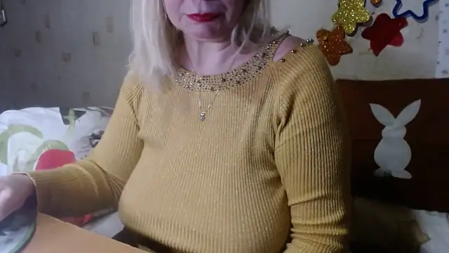 QueenLana online show from February 28, 2025, 5:37 pm