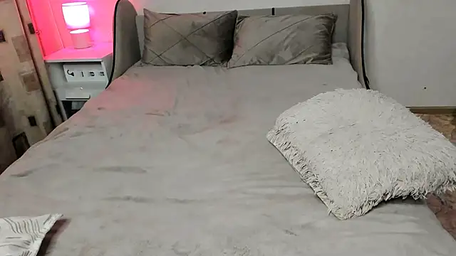 Snapshot of Vivian_Davis chatting on December 3, 2024, 10:40 pm Vivian Davis online show from December 3, 2024, 10:40 pm