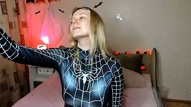 Snapshot of Vivian_Davis chatting on November 4, 2025, 5:56 pm Vivian Davis online show from November 4, 2025, 5:56 pm