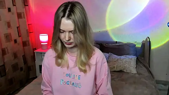 Snapshot of Vivian_Davis chatting on November 28, 2025, 8:22 pm Vivian Davis online show from November 28, 2025, 8:22 pm