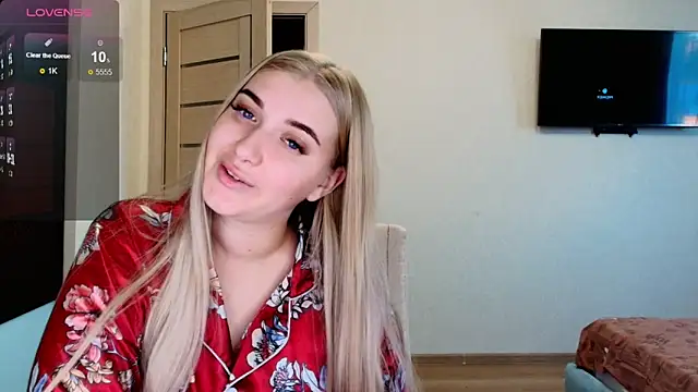 Snapshot of Adr1ana_ chatting on October 17, 2025, 5:10 am Adr1ana online show from October 17, 2025, 5:10 am