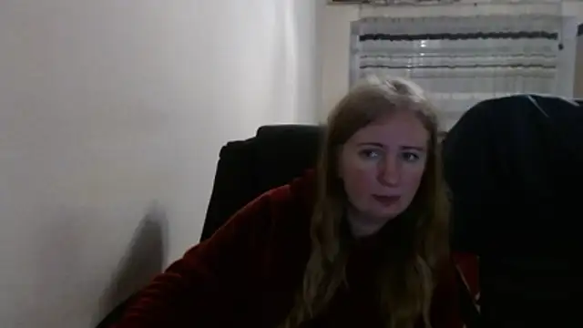 Snapshot of PeterAndJen chatting on January 5, 2026, 5:27 pm PeterAndJen online show from January 5, 2026, 5:27 pm